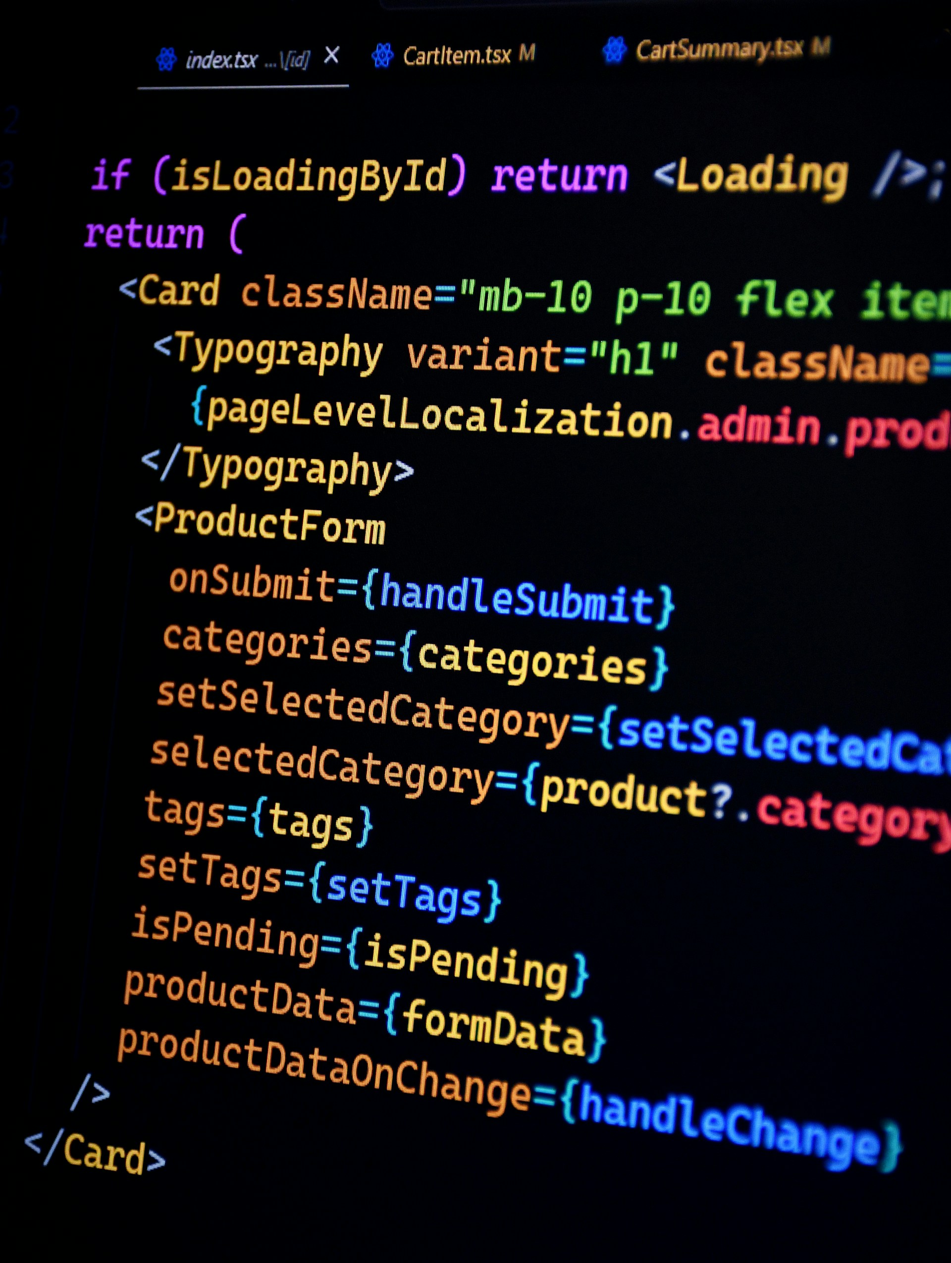 Codice di un’applicazione web su uno schermo.